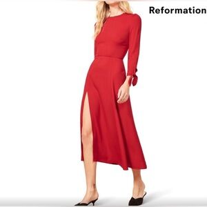 Reformation red long sleeve slit midi dress size 6